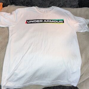 🎉4 for $20 Under Armour Tee, Medium